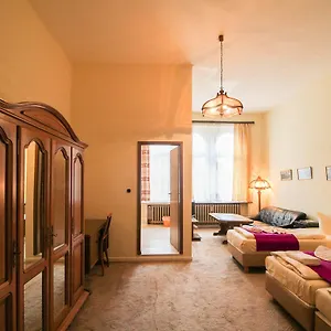 2* Vendégház Margrit