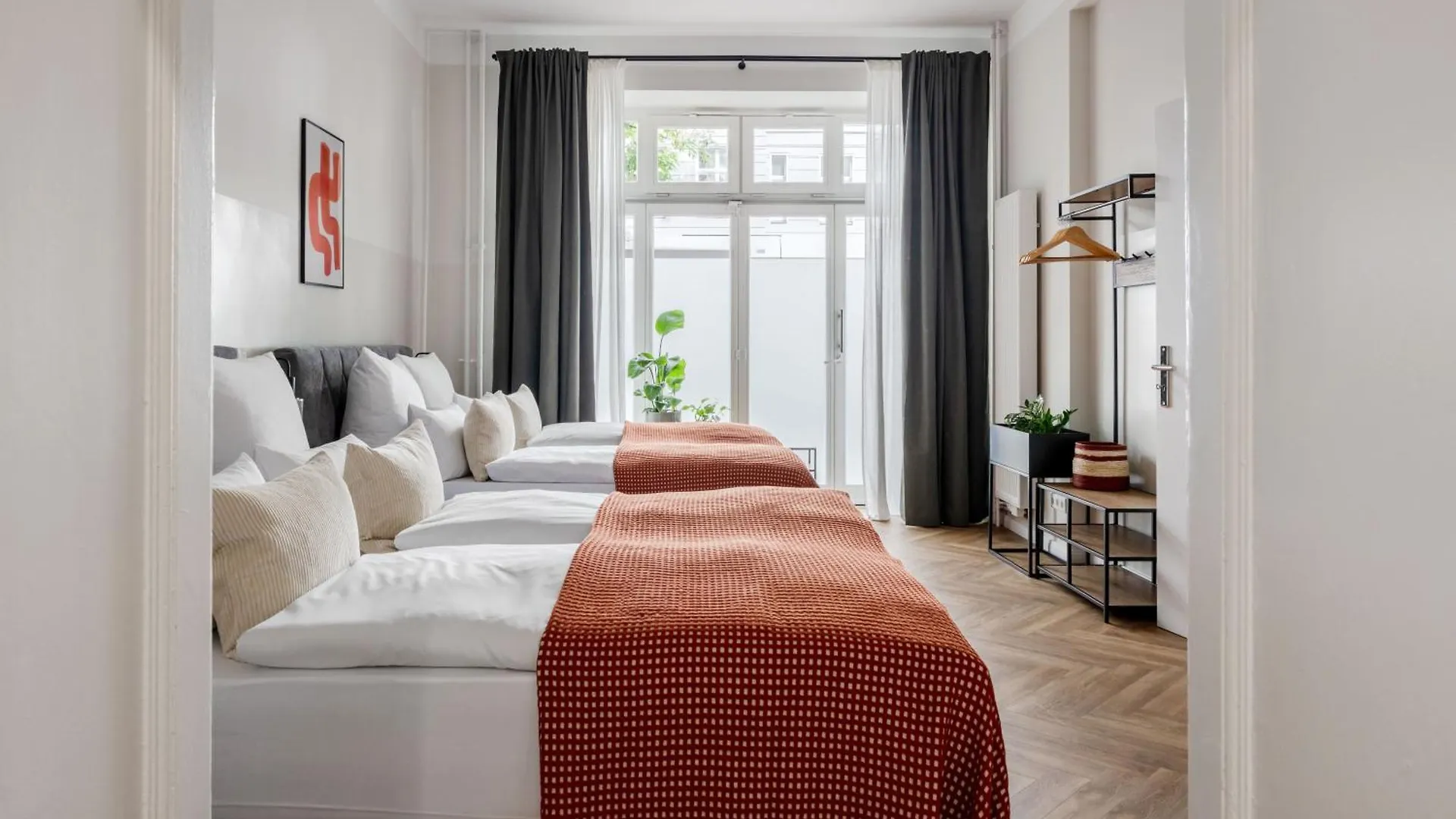 Apartament Oomph Berlin Minimalist & Mighty - 1 Bedroom Hosting Up To 6 Niemcy